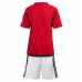 Manchester United kläder Barn 2023-24 Hemmatröja Kortärmad (+ korta byxor)